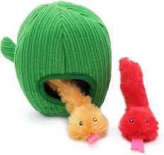 ZIPPYCLAWS BURROW - SERPIENTES DENTRO DE CACTUS - Black Dog Panamá