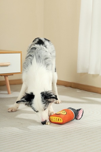 M-pets Snack Attack Food Dispenser Dog Toy - Oscar